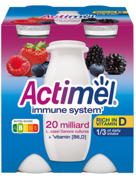 Питьевой йогурт ACTIMEL 4х100мл ежевика малина черника клубника